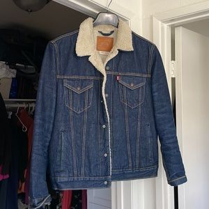 Levi’s Sherpa Trucker Jacket